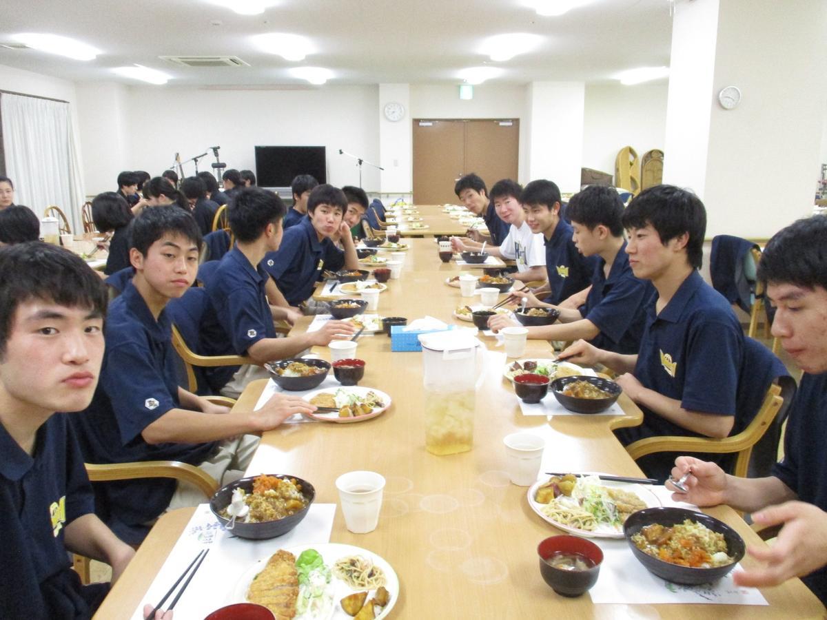 山彦御宿日式旅馆 指宿市 外观 照片